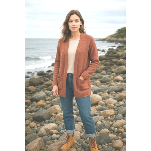 Calvin Klein Women’s Cardigan Sweater - Size Medium Rose color - Picture 1 of 4